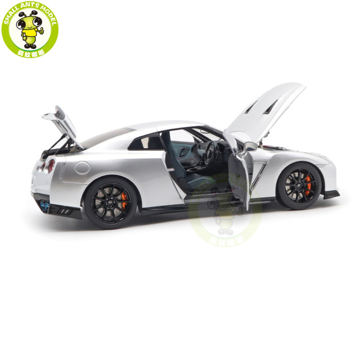 1/18 MOTORHELIX Nissan GT R GT-R R35 Track Edition Engineered By NISMO 2020 Diecast Model Toy Car Gifts For Father Friends