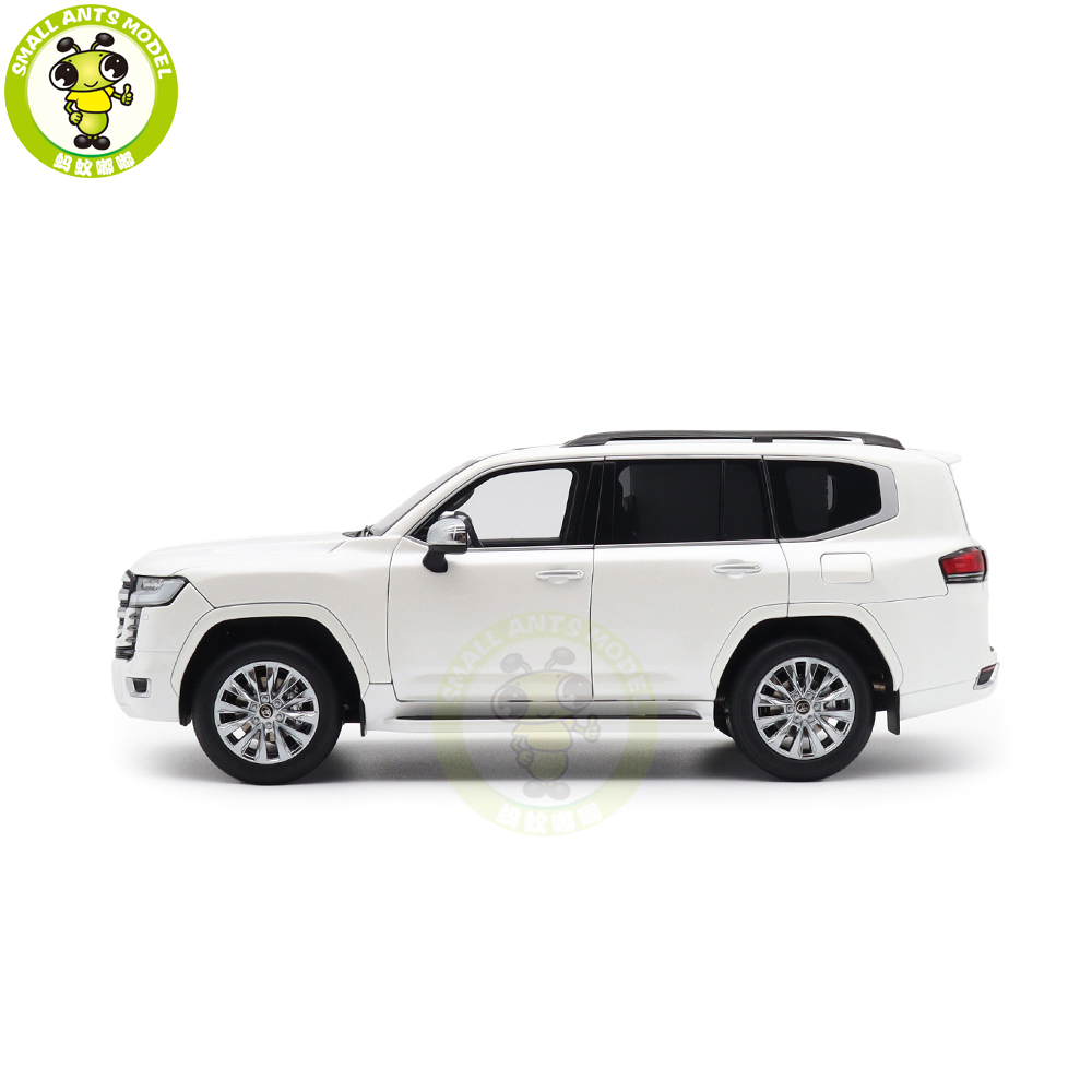 1/18 LCD TOYOTA LAND CRUISER 300 LC300 ZX Diecast Model Toy Car