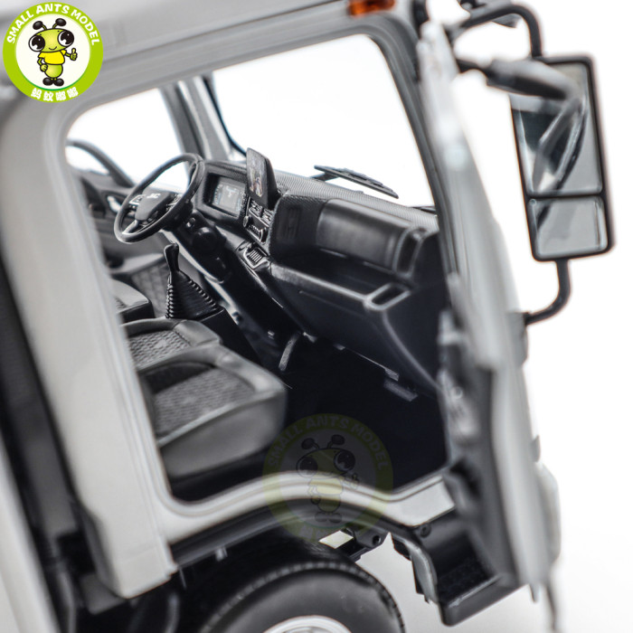 1/18 JMC Jiangling KAIYUN N800 Van Truck Diecast Model Car Gifts For Father Friends