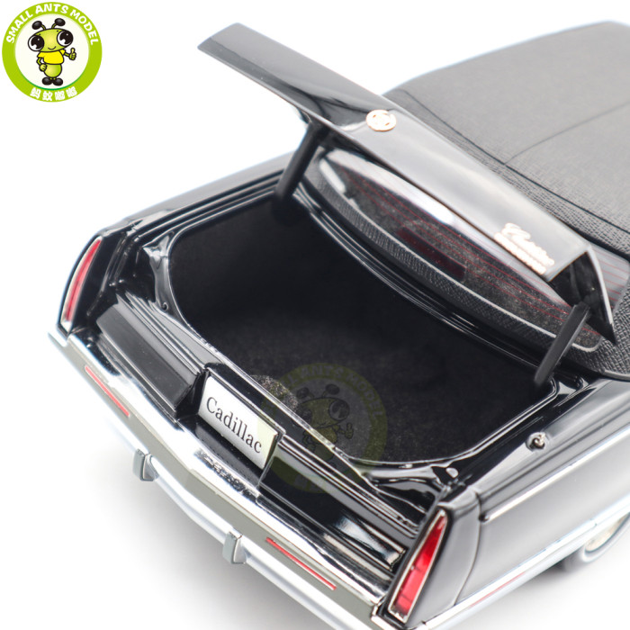 1/18 US GM Cadillac Fleetwood Diecast Model Toy Car Gifts For Friends Family