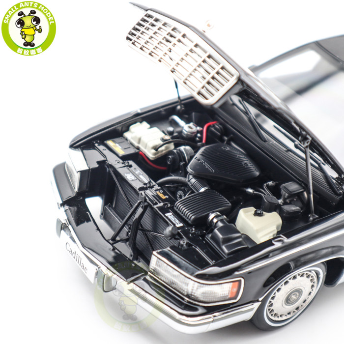 1/18 US GM Cadillac Fleetwood Diecast Model Toy Car Gifts For Friends Family