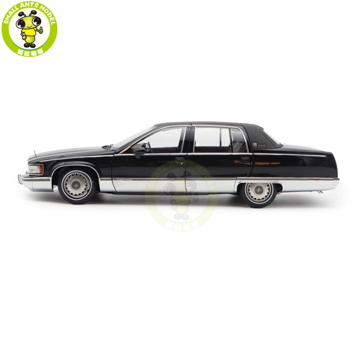 1/18 US GM Cadillac Fleetwood Diecast Model Toy Car Gifts For Friends Family