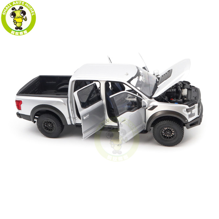 1/18 Ford F-150 Raptor AUTOart 72950 Ingot Silver Model Car