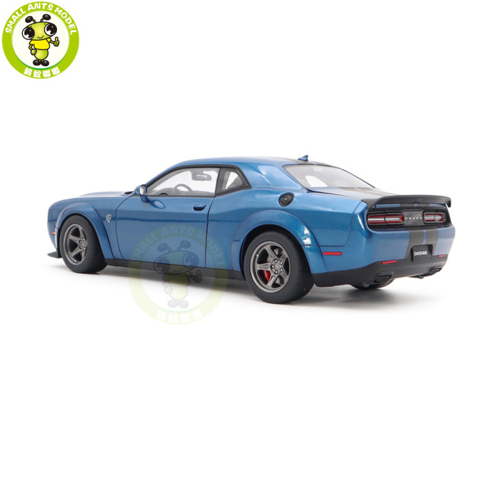 1/18 Dodge Challenger SRT Super Stock 2023 AUTOart 71767 Frosbite/Blue Model Car