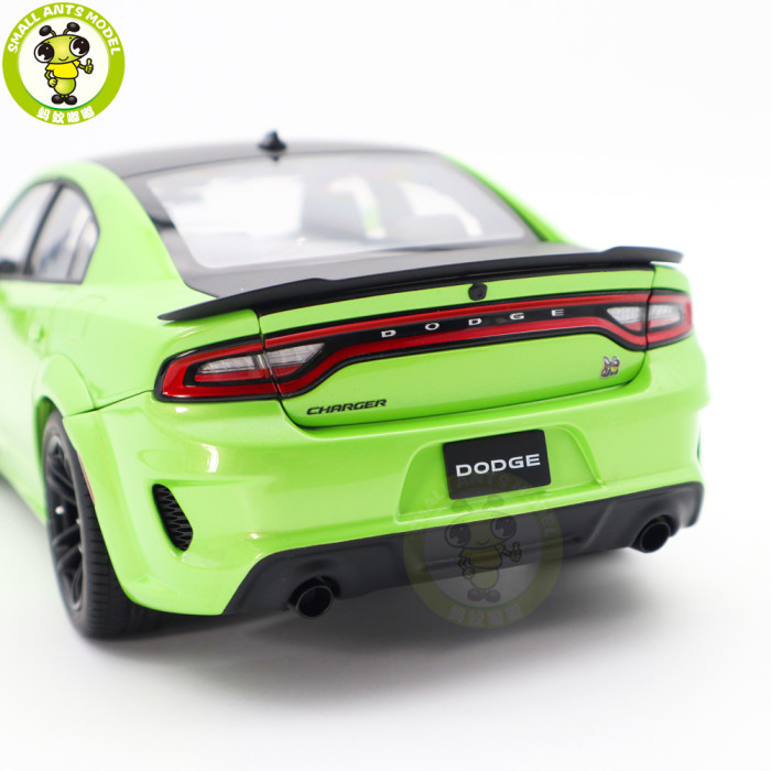 1/18 Dodge Charger Scat Pack Widebody AUTOart 71758 Sublime Model Car