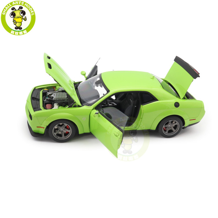 1/18 Dodge Challenger SRT Super Stock 2023 AUTOart 71769 Sublime/Green Model Car