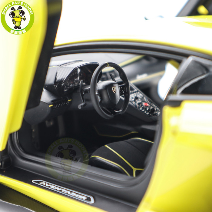 1/18 Lamborghini AVENTADOR SVJ Autoart 79175 Giallo Tenerife / Pearl Yellow Model Car Gifts For Friends Father