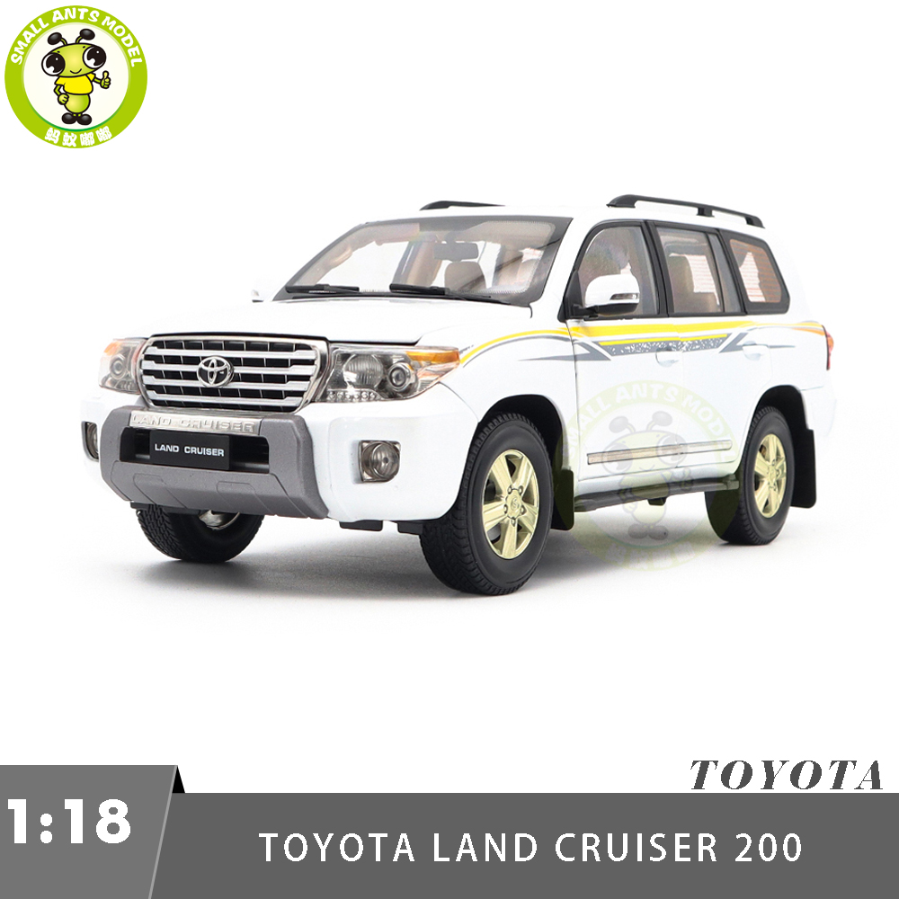 1/18 Toyota Land Cruiser LC200 Diecast Model Car Toys Gifts For