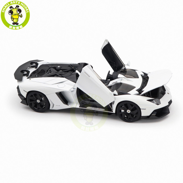 1/18 Lamborghini AVENTADOR J Autoart 74674 White Diecast Model Car Gifts For Friends Father