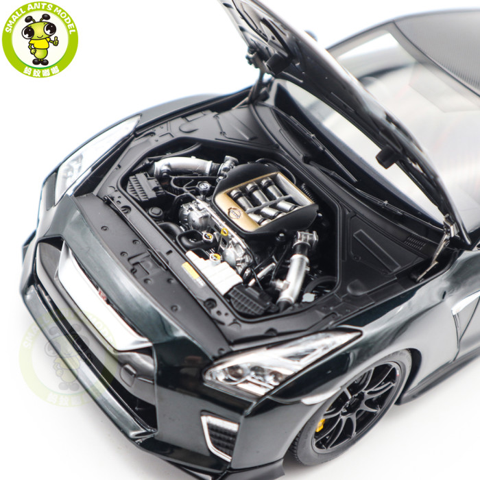 1/18 MOTORHELIX Nissan GT R GT-R R35 Track Edition Engineered By NISMO T-Spec 2022 Diecast Model Toy Car Gifts For Father Friends