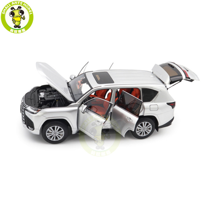 1/18 LCD TOYOTA LEXUS LX600 LX Diecast Model Toy Car Gifts For Friends Father