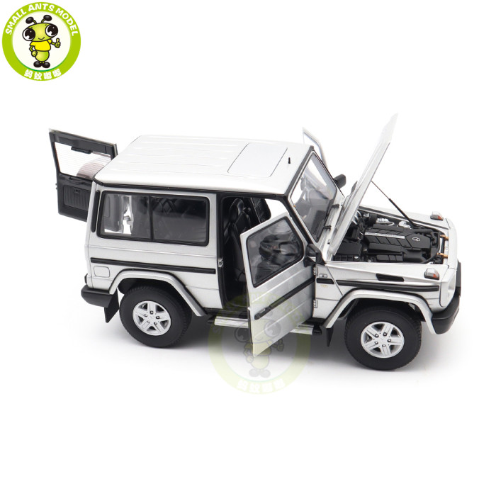 1/18 Mercedes Benz G CLASS G500 1998 SWB Autoart 76112 Silver Diecast Model Car Gifts For Friends Father