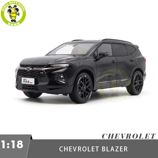 1/18 Chevrolet BLAZER RS Diecast Model Toy Car Gifts For Friends