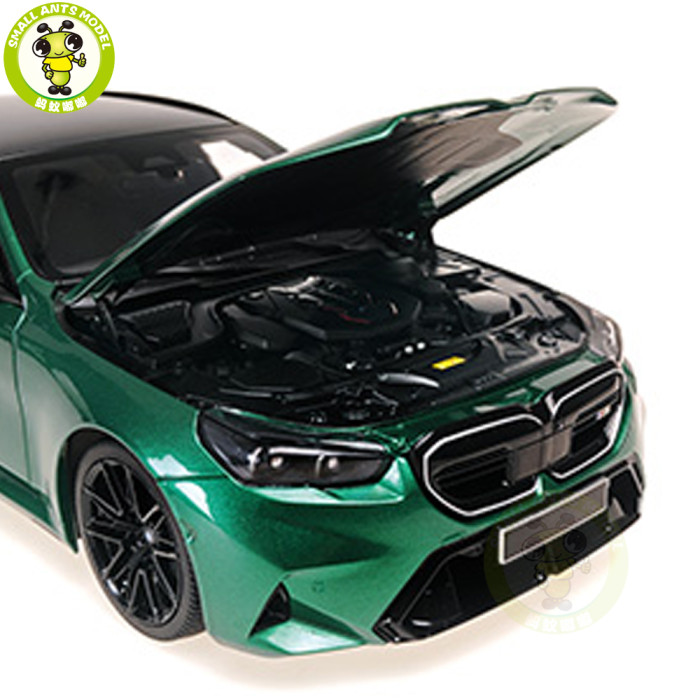 Pre-order 1/18 Minichamps BMW M5 Touring 2024 Diecast Model Car Gifts For Father Friends