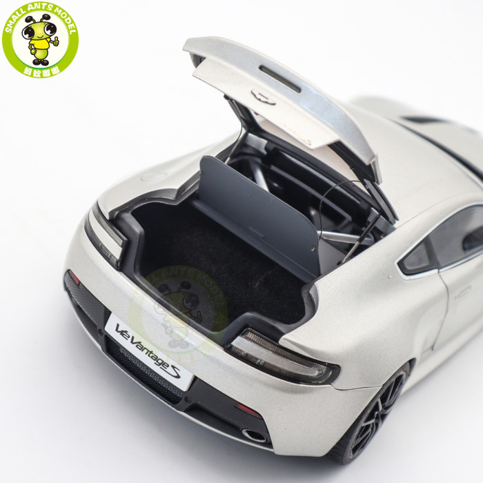1/18 AUTOart 70251 ASTON MARTIN V12 Vantage S 2015 Meteorite Silver Model Car Toys Gifts Gifts For Father Friends