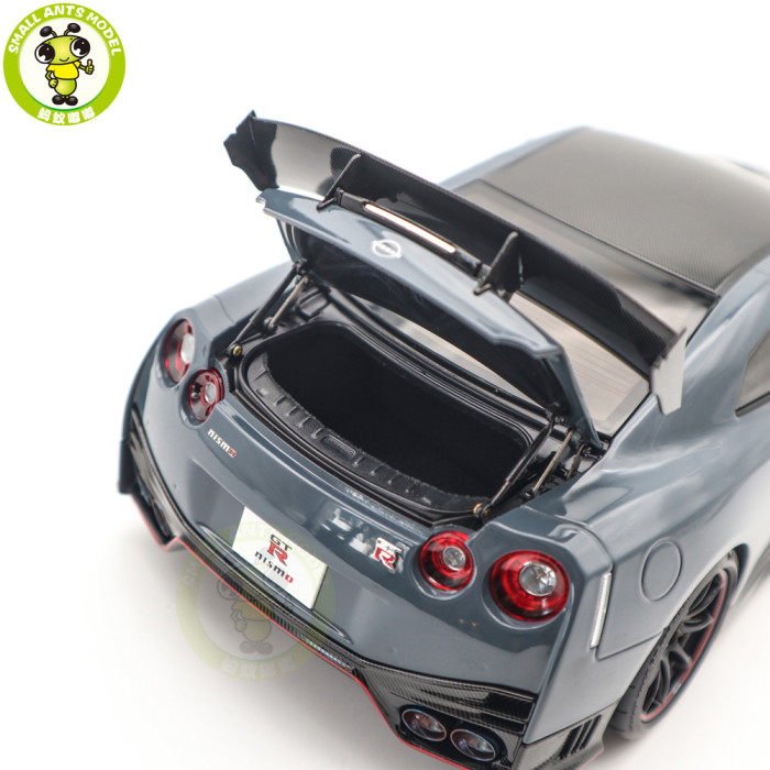1/18 MOTORHELIX Nissan GT R GT-R R35 NISMO Special Edition 2022 Diecast Model Toy Car Gifts For Father Friends