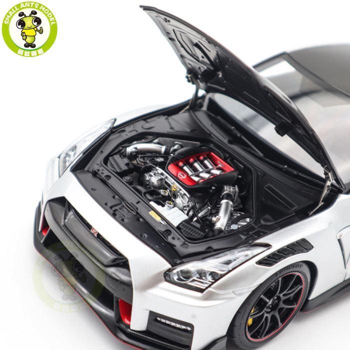 1/18 MOTORHELIX Nissan GT R GT-R R35 NISMO Special Edition 2022 Diecast Model Toy Car Gifts For Father Friends