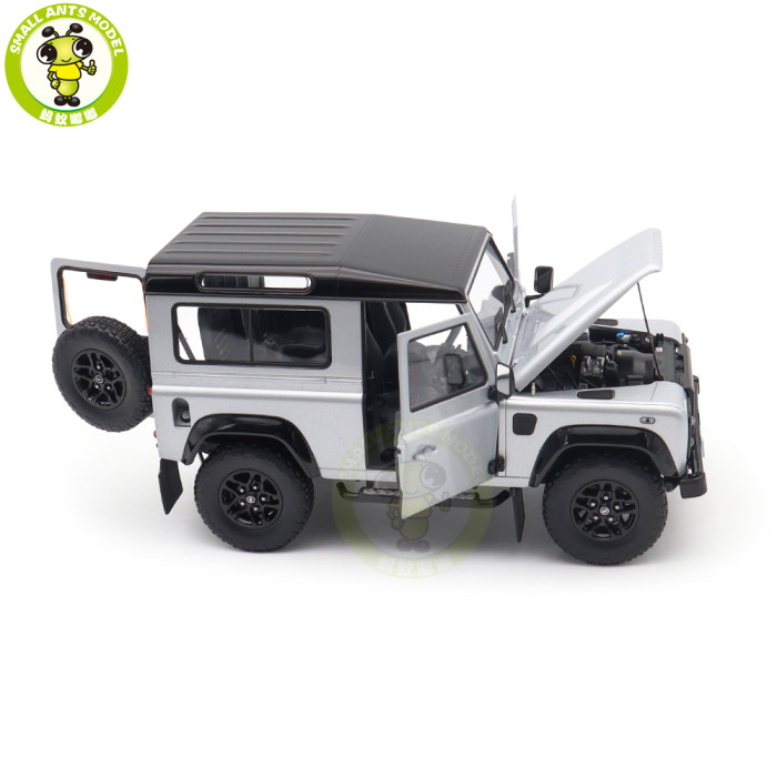 1/18 Land Rover Defender 90 2,000,000 Pcs Edition Almost REAL 810202A Diecast Model Car Toy Gifts For Friends Father