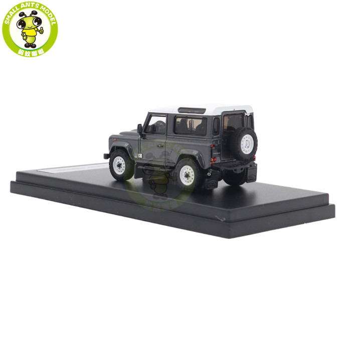 1/64 LCD Land Rover Defender 90 Works V8 70th 2017 Diecast Model Toy Car Gifts For Friends