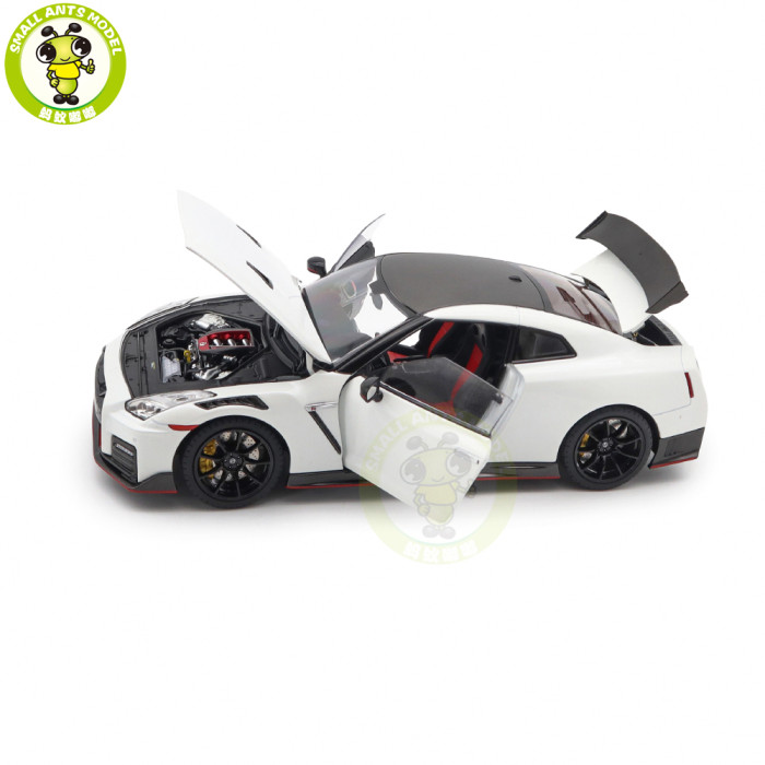 1/18 Nissan GT R GT-R R35 NISMO 2022 Diecast Model Toy Car Gifts For Father Friends
