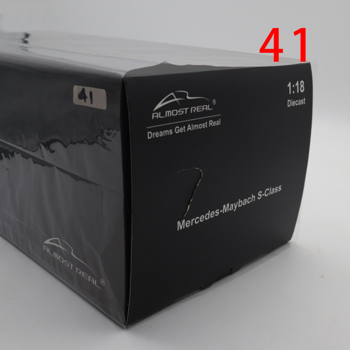 Defective 1/18 Mercedes Maybach S Class S680 2021 Almost Real 820122A 820122 Diecast Model Toy Car Gifts For Friends Father
