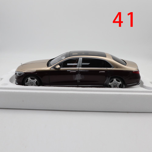 Defective 1/18 Mercedes Maybach S Class S680 2021 Almost Real 820122A 820122 Diecast Model Toy Car Gifts For Friends Father