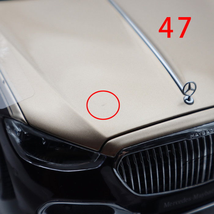 Defective 1/18 Mercedes Maybach S Class S680 2021 Almost Real 820122A 820122 Diecast Model Toy Car Gifts For Friends Father