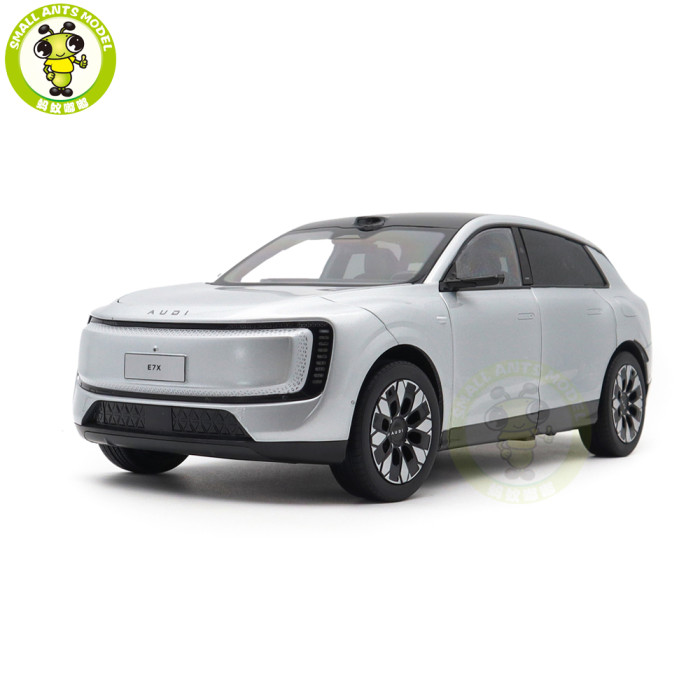 1/18 Audi E7X With Lights Diecast Model Toys Car Gifts For Friends Father