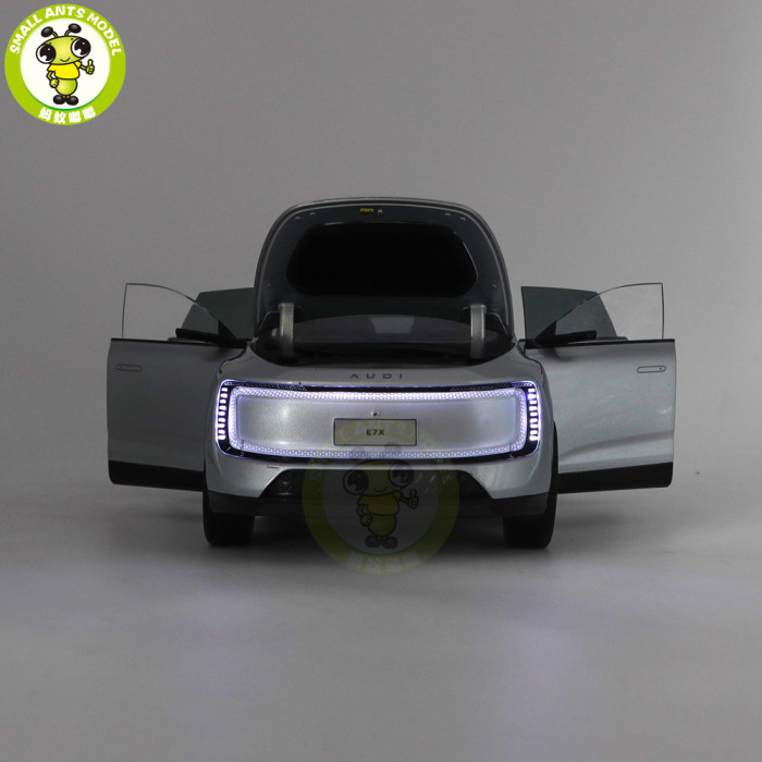 1/18 Audi E7X With Lights Diecast Model Toys Car Gifts For Friends Father