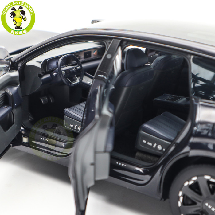 1/18 Audi E7X With Lights Diecast Model Toys Car Gifts For Friends Father