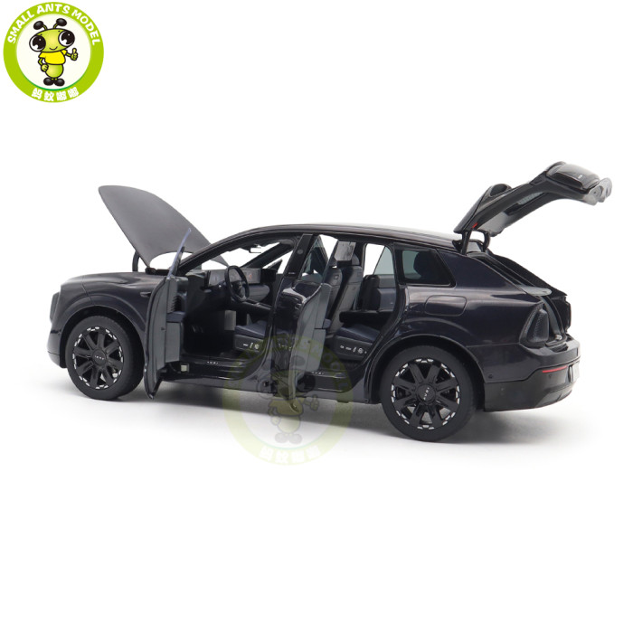 1/18 Audi E7X With Lights Diecast Model Toys Car Gifts For Friends Father