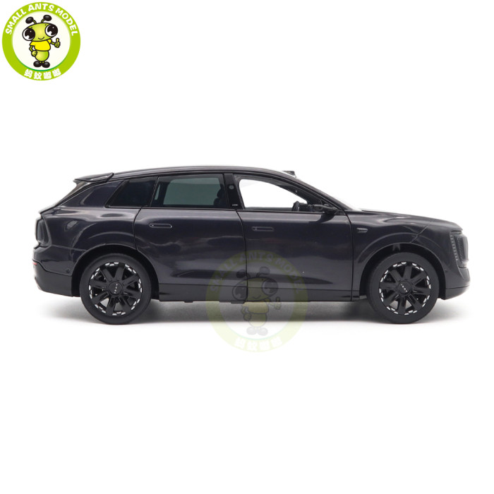 1/18 Audi E7X With Lights Diecast Model Toys Car Gifts For Friends Father
