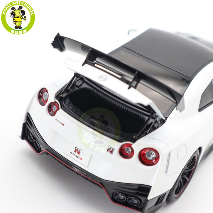 1/18 MOTORHELIX Nissan GT R GT-R R35 NISMO Special Edition 2022 Diecast Model Toy Car Gifts For Father Friends