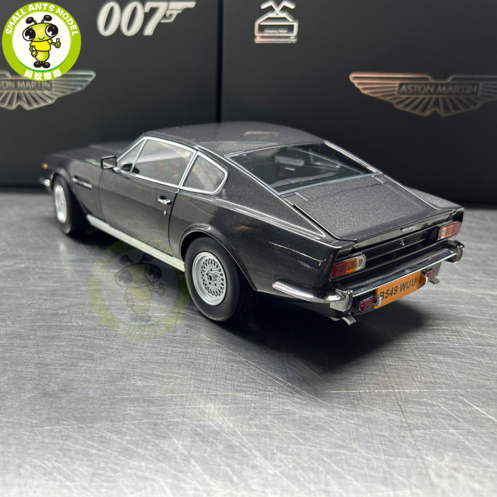 1/18 Aston Martin V8 Vantage 007 Diecast Model Toy Car Gifts For Father Friends