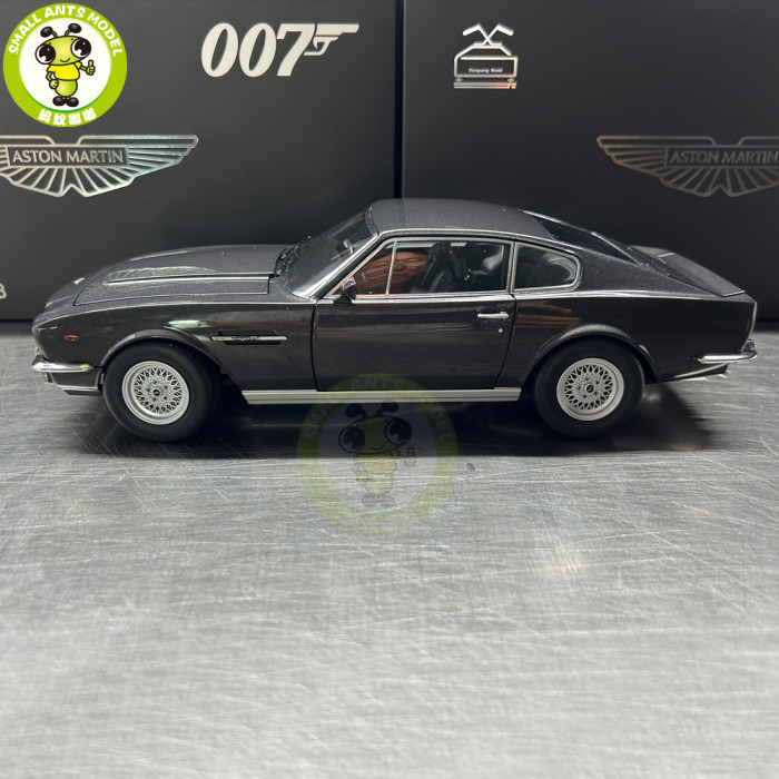 1/18 Aston Martin V8 Vantage 007 Diecast Model Toy Car Gifts For Father Friends