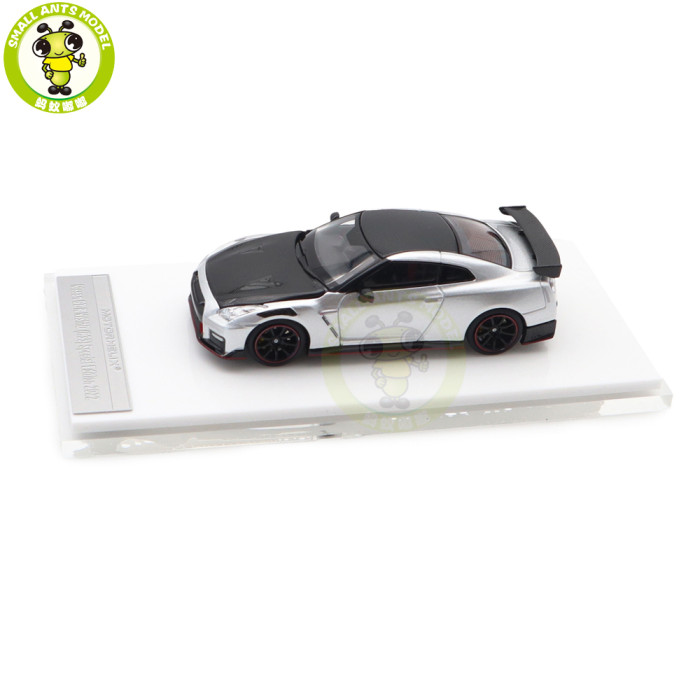 1/64 MOTORHELIX Nissan GT R GT-R R35 NISMO Special Edition 2022 Diecast Model Toy Car Gifts For Father Friends