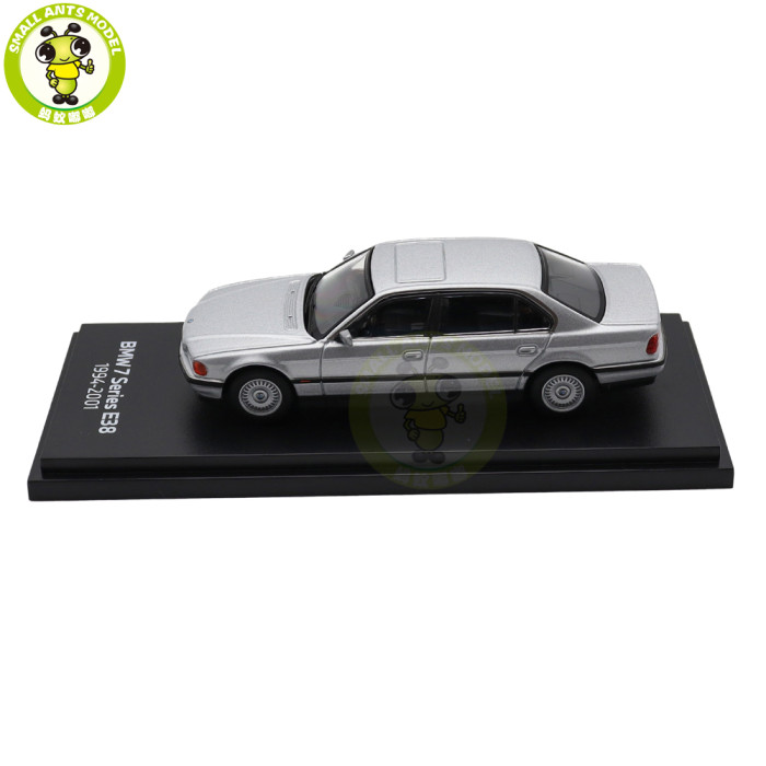 1/64 BMW 7 Series 7 Generations Souvenir Set  Almost Real Diecast Model Toys Car Gifts For Friends