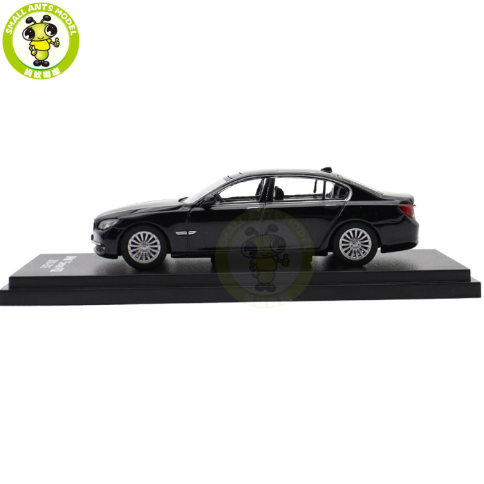 1/64 BMW 7 Series 7 Generations Souvenir Set  Almost Real Diecast Model Toys Car Gifts For Friends