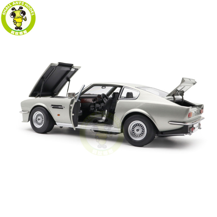 1/18 Aston Martin V8 Vantage 007 Dead By Daylight 1987 No Time To Die 2021 Diecast Model Toy Car Gifts For Father Friends