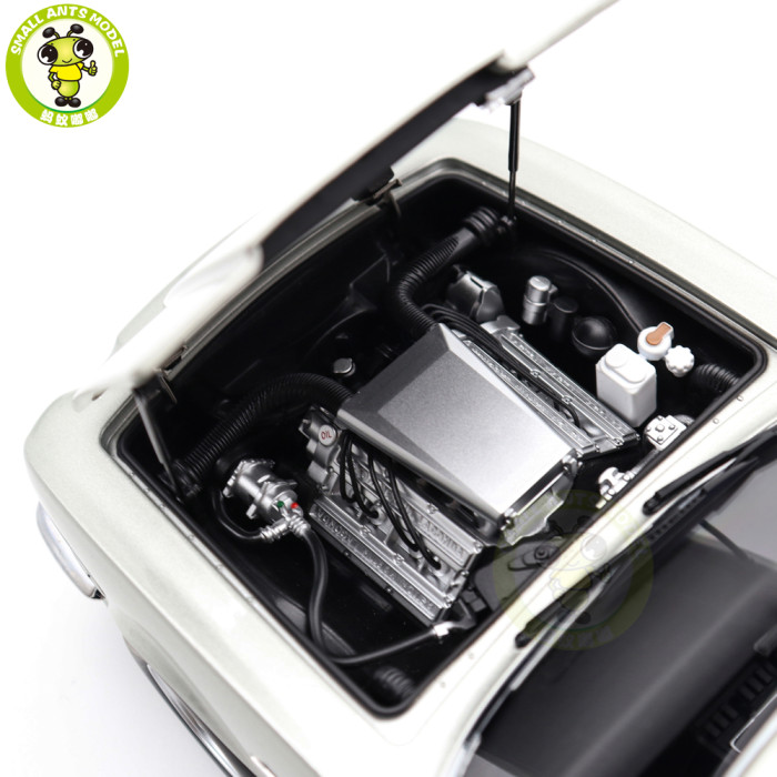 1/18 Aston Martin V8 Vantage 007 Dead By Daylight 1987 No Time To Die 2021 Diecast Model Toy Car Gifts For Father Friends