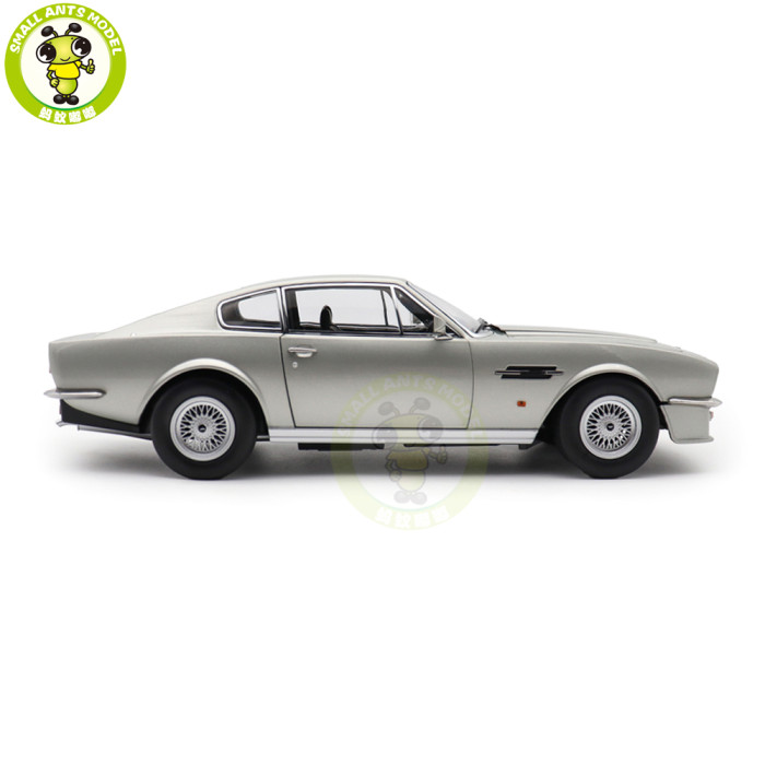 1/18 Aston Martin V8 Vantage 007 Dead By Daylight 1987 No Time To Die 2021 Diecast Model Toy Car Gifts For Father Friends