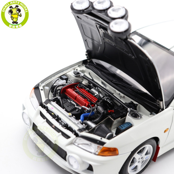 1/18 MOTORHELIX Mitsubishi EVO IV GSR Bonnet Rally Lamp Pod Diecast Model Toy Car Gifts For Father Friends