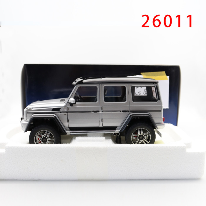 Box Damaged 1/18 Mercedes-BENZ G500 4×4² G Class AUTOart 76318 Silver Model Car