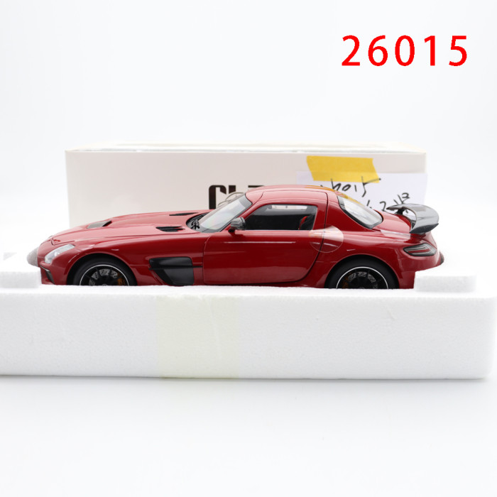 Defective 1/18 Minichamps Mercedes-Benz AMG SLS Black Series 2013 Diecast Model Car