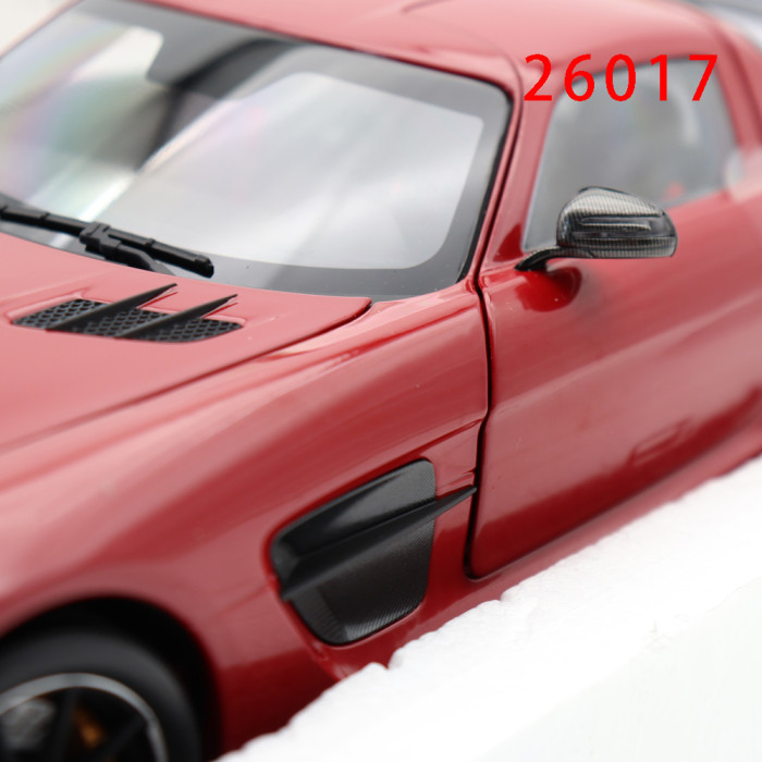 Defective 1/18 Minichamps Mercedes-Benz AMG SLS Black Series 2013 Diecast Model Car
