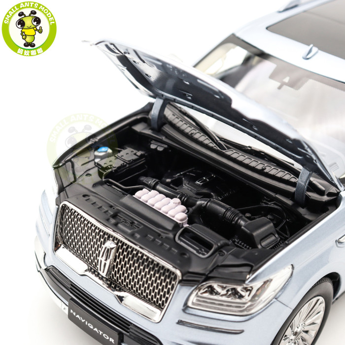 1/18 Lincoln Navigator Diecast Model Toy Car Gifts For Friends