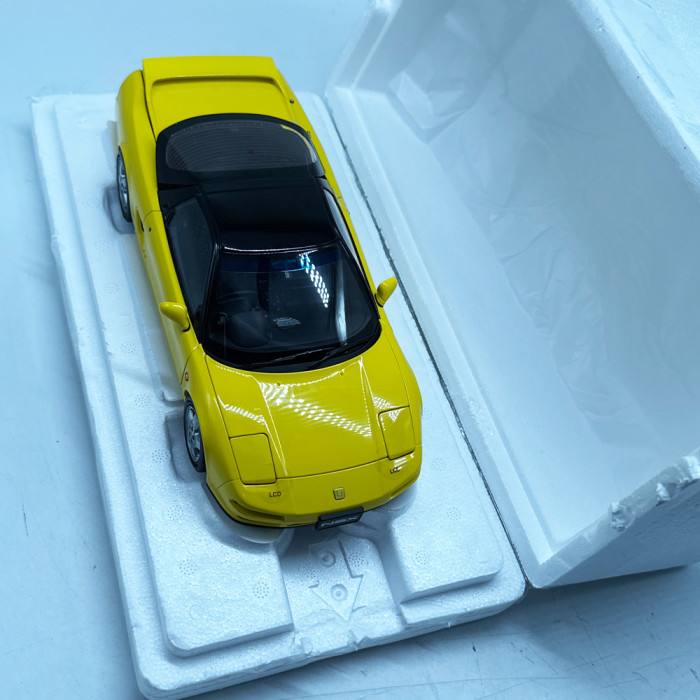 【DE】Defective 1/18 LCD Honda NSX MK1 NA1 Yellow Diecast Model Car