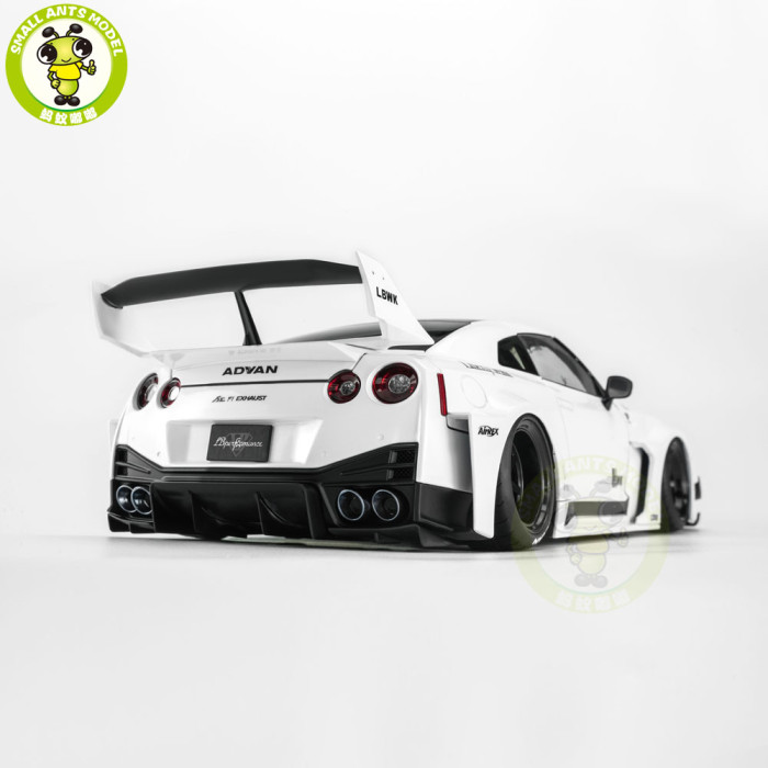 Pre-order 1/18 MOTORHELIX LB-SILHOUETTE WORKS GT NISSAN 35GT-RR VER Diecast Model Toy Car Gifts For Friends