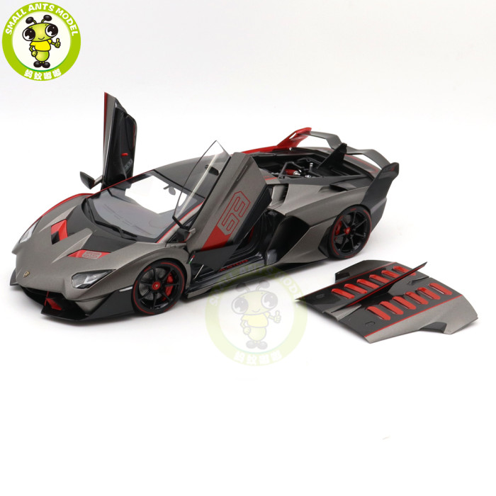 1/18 Lamborghini SC18 ALSTON AUTOart 79216 Grigio Daytona / Red Accents Model Car