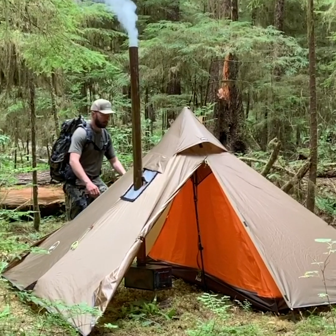 Luxe-Hiking-Gear Minipeak Tent VS POMOLY Locomotive 20 Chimney Tent